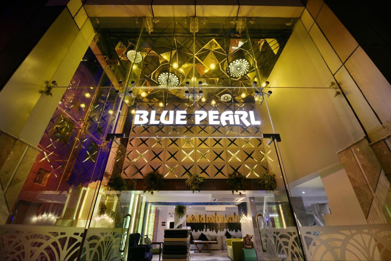 Hotel Blue Pearl Nuova Delhi Esterno foto
